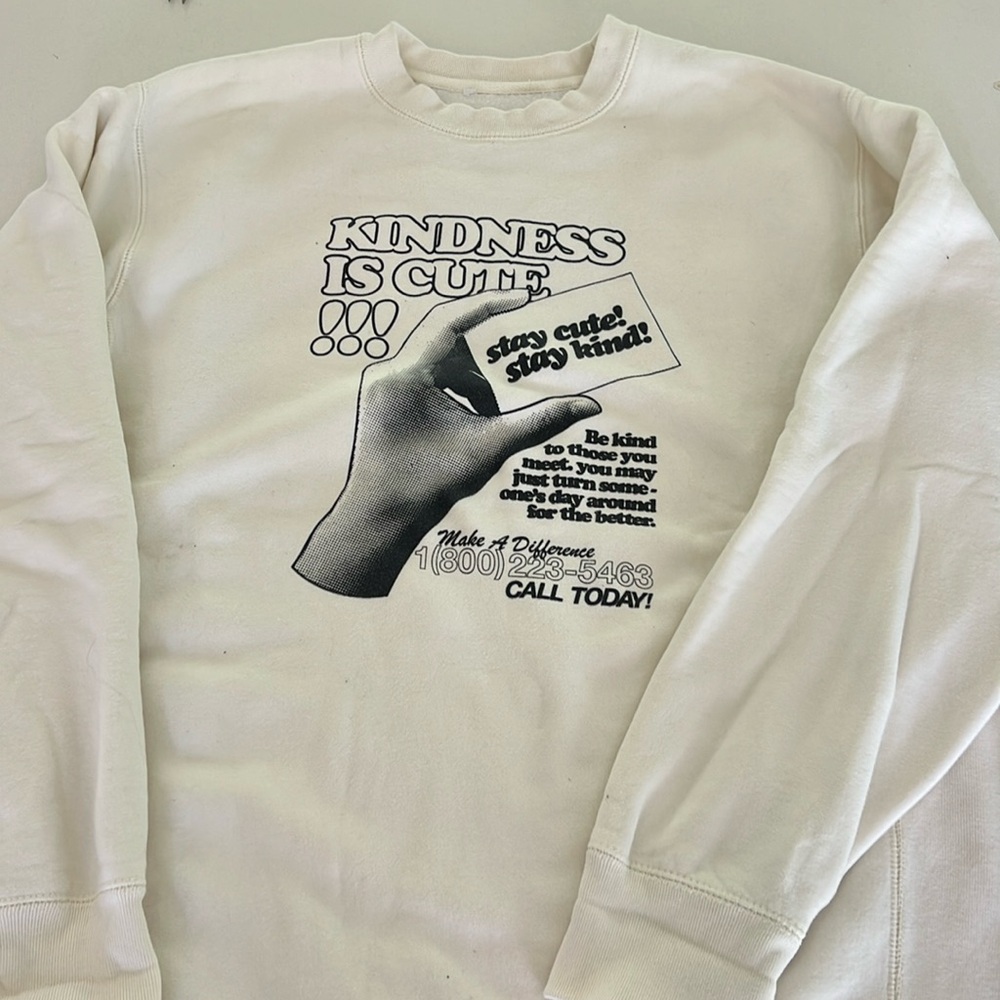 Fanboy cream sweatshirt! Great condition.